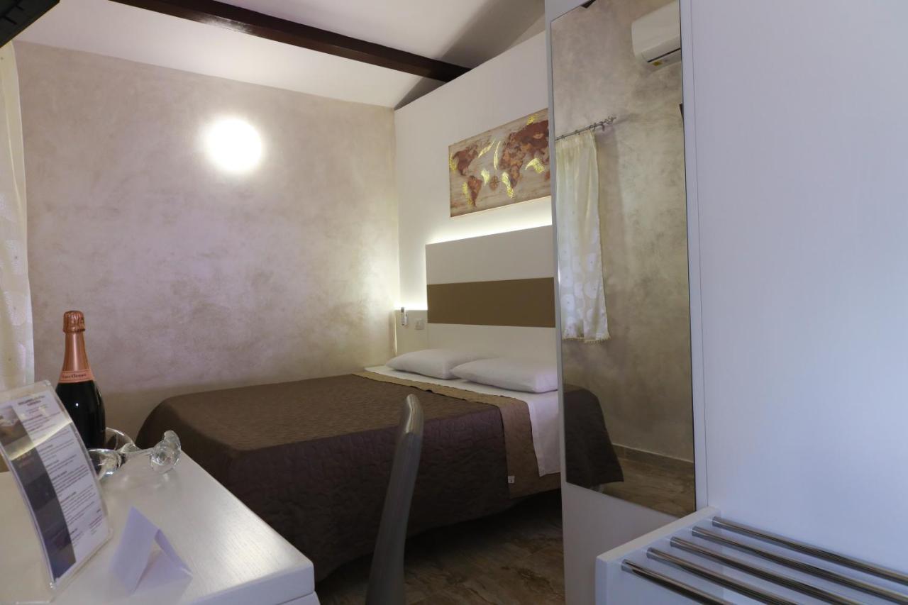 Afrodite Accomodation Tropea Exterior foto